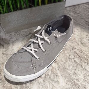 Sperry Women’s Crest Vibe Light Gray Canvas Sneakers